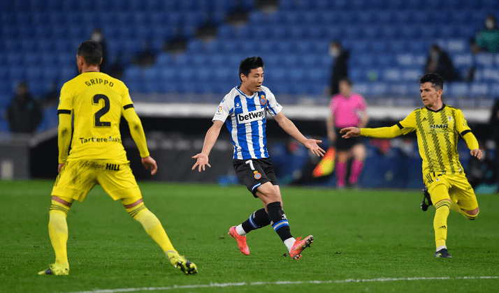 包含柏林柏林二队冲甲成功，青训成果逐渐显现的词条