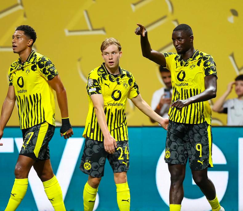 包含利物浦逆袭马德里竞技，晋级欧冠四强的词条