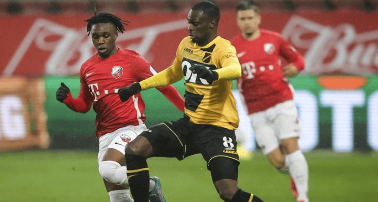 阿贾克斯全胜出线，荷甲球队表现耀眼