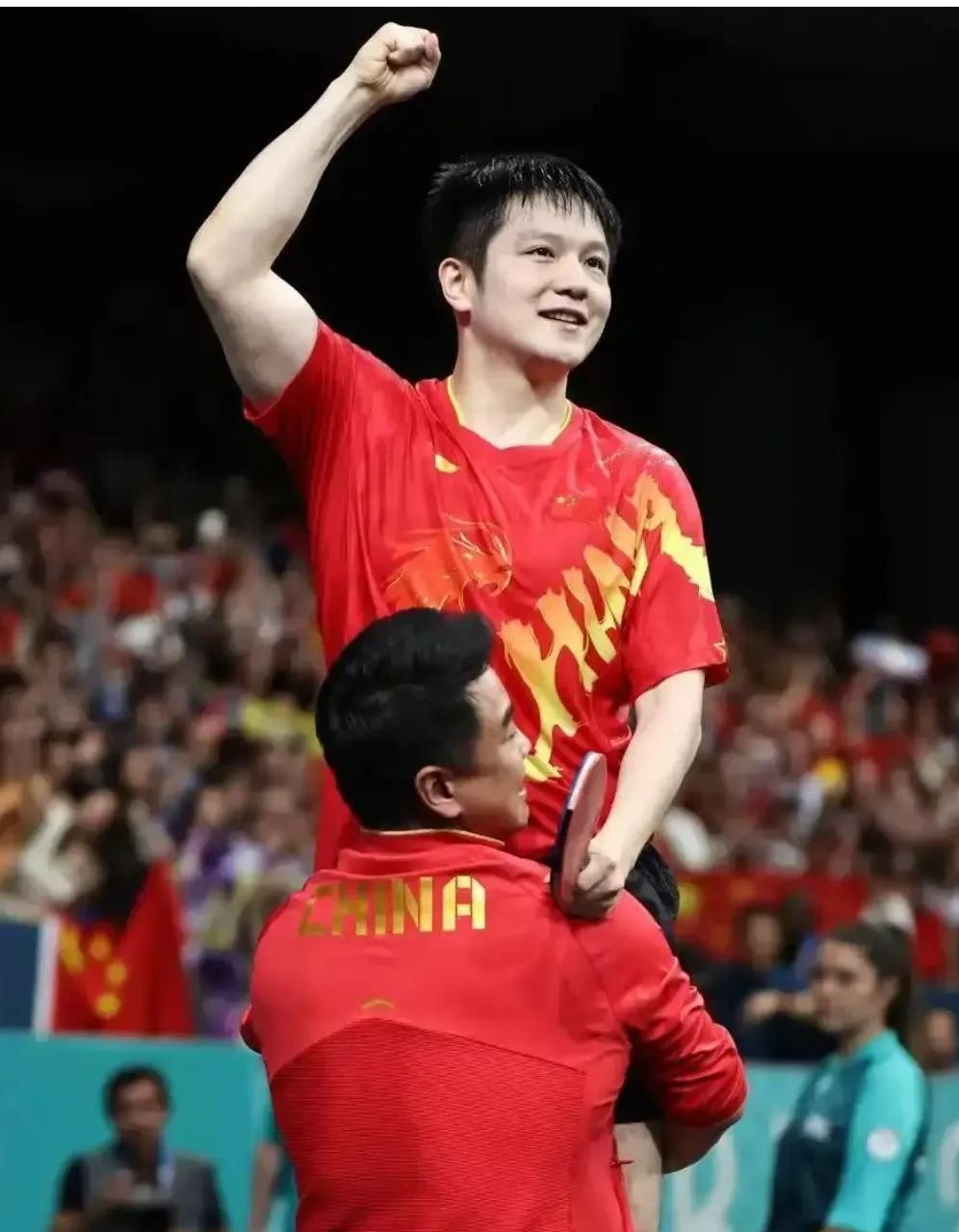日本队横扫中国队，樊振东扛起全队