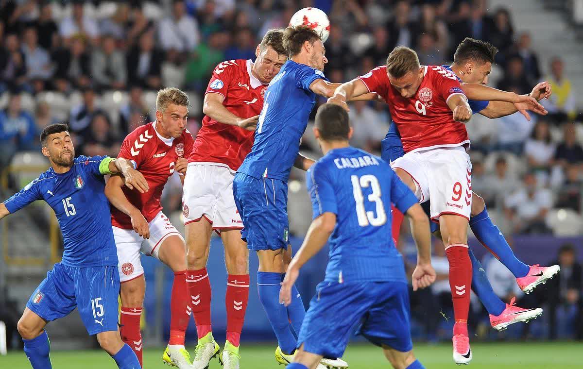 惊心动魄，足球场上燃烧的激情