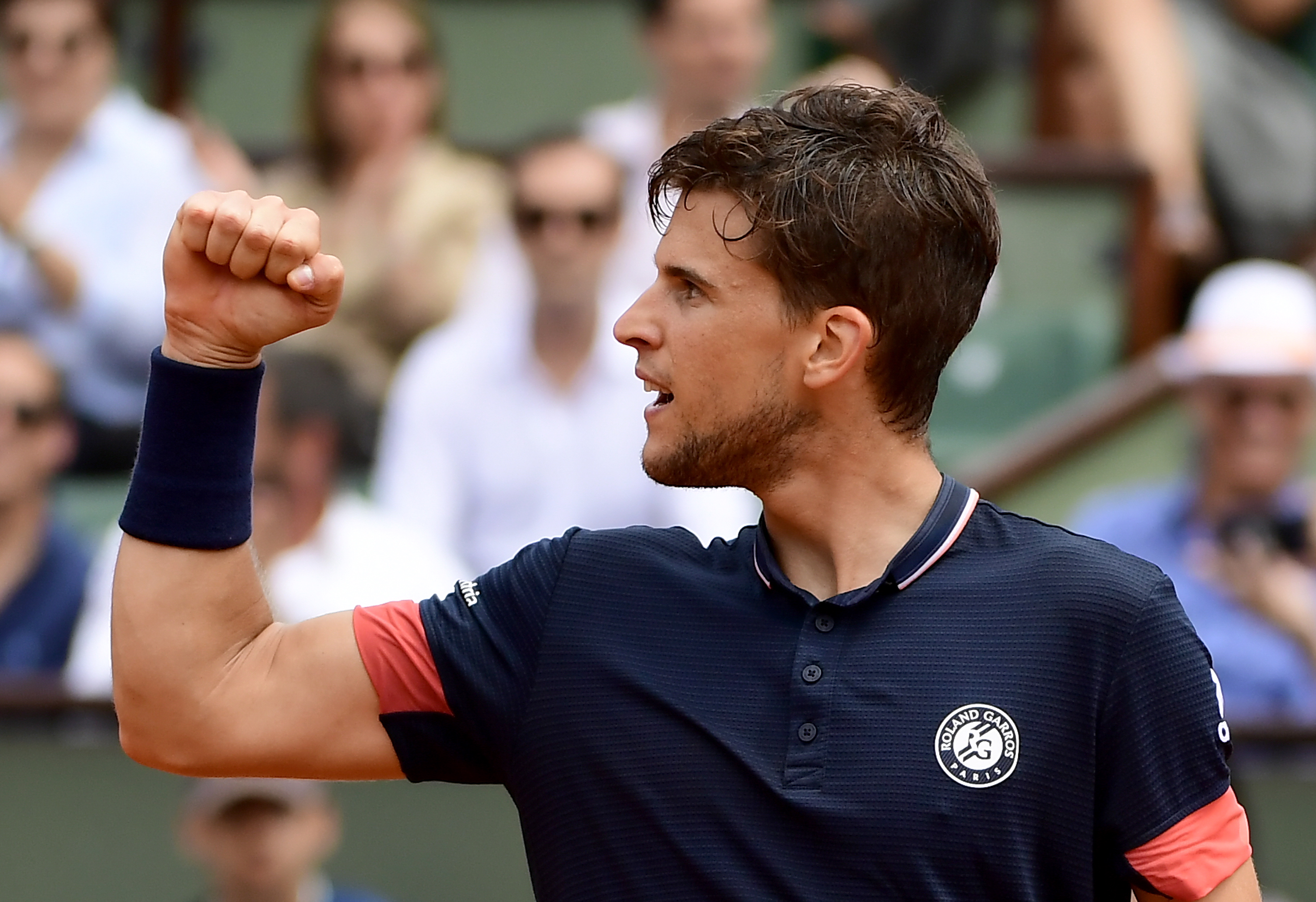 包含年终总决赛鏖战法网，蒂姆状态火热的词条