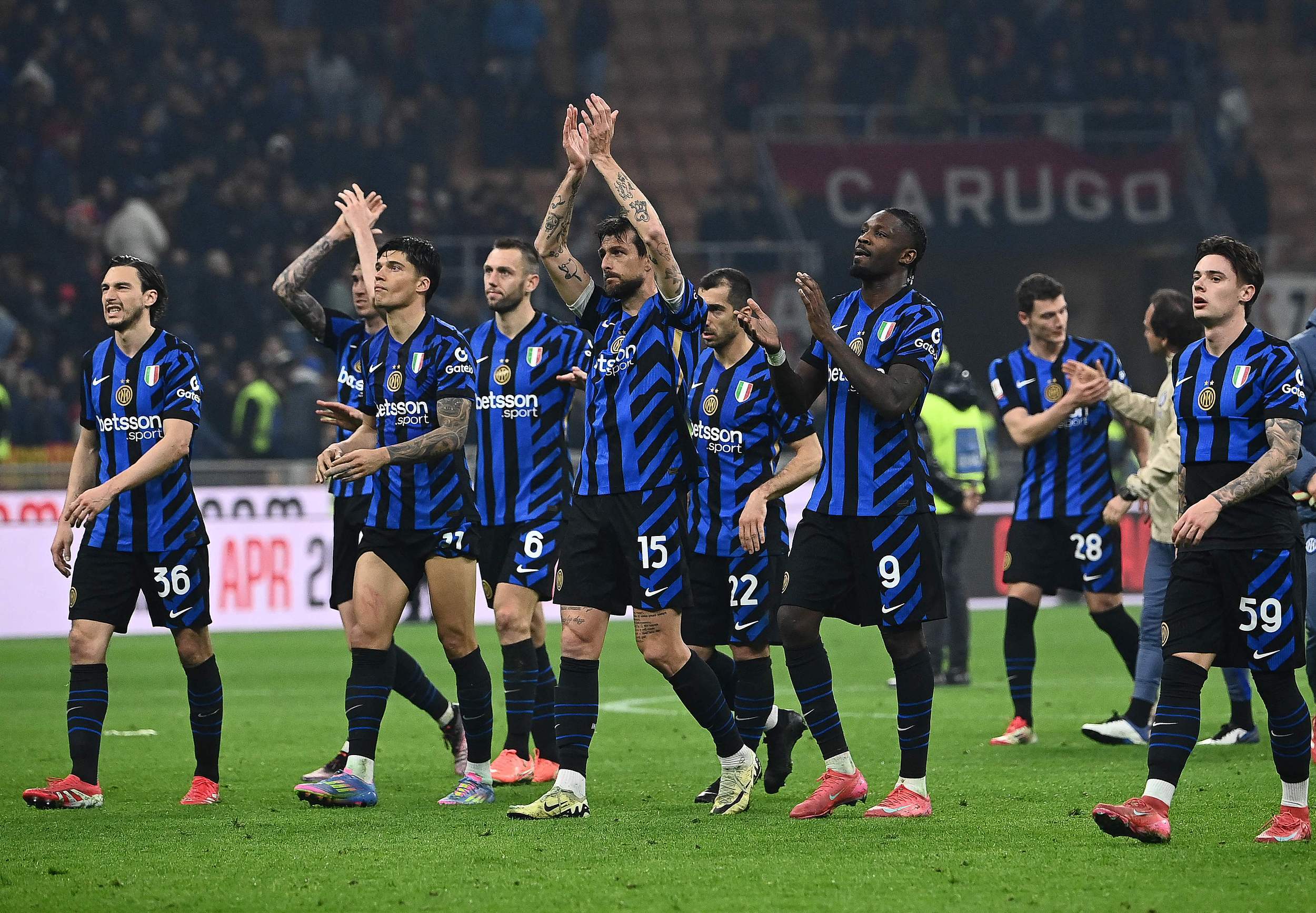 国际米兰完胜阿森纳，C罗统治全场的简单介绍