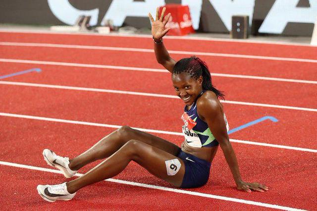 包含葡萄牙田径名将实现突破，夺下个人首枚金牌的词条