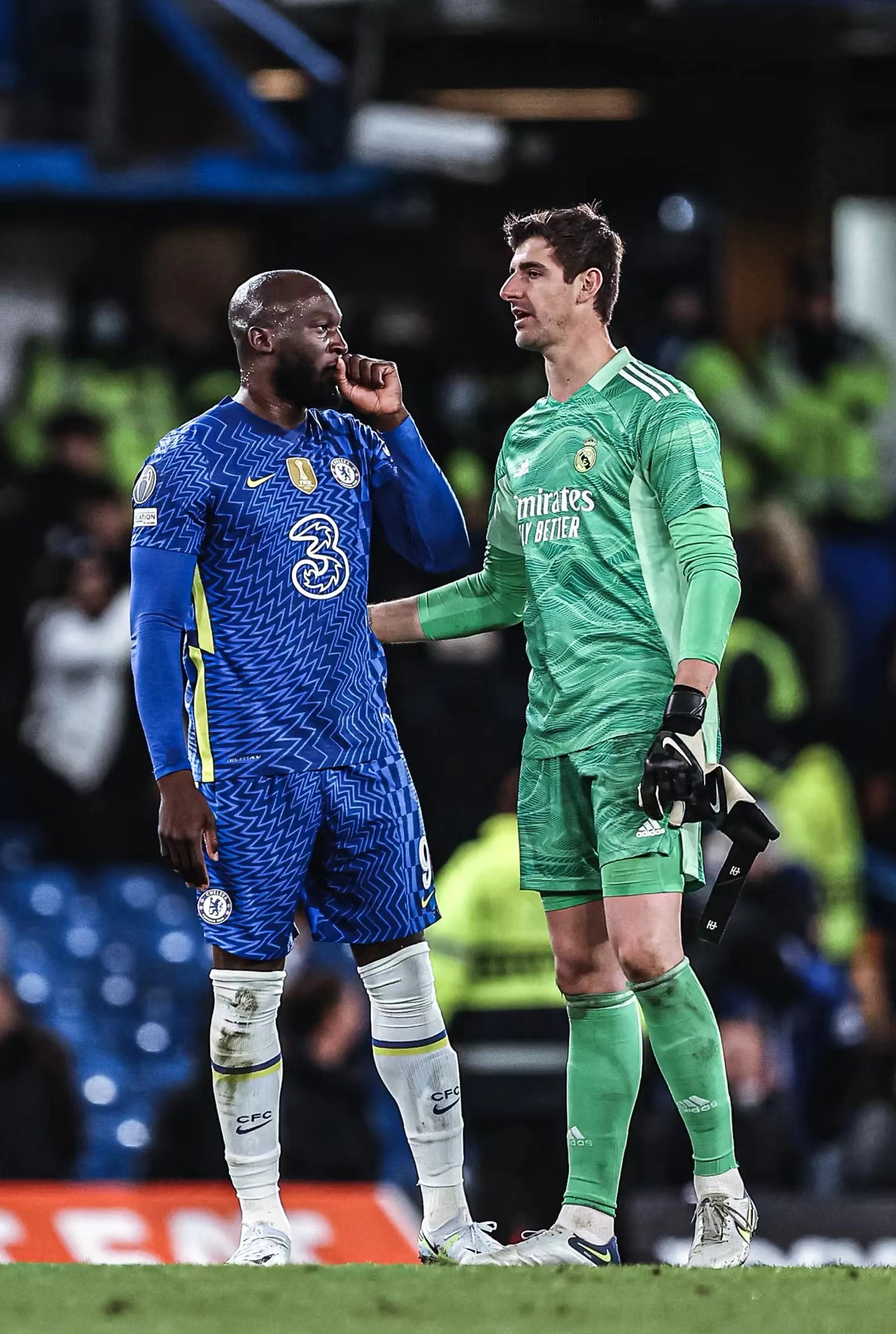 巴萨横扫马赛，库尔图瓦惊艳四座的简单介绍