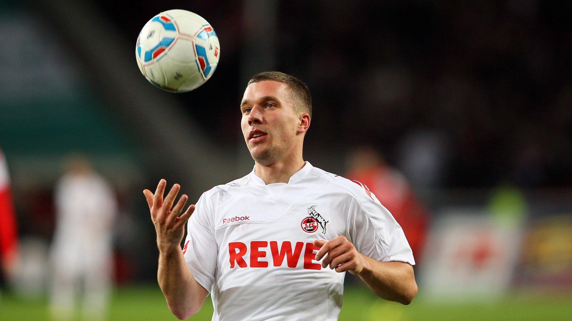 当深圳队淘汰鹈鹕，拉梅洛·鲍尔在NBA季后赛的接管艺术