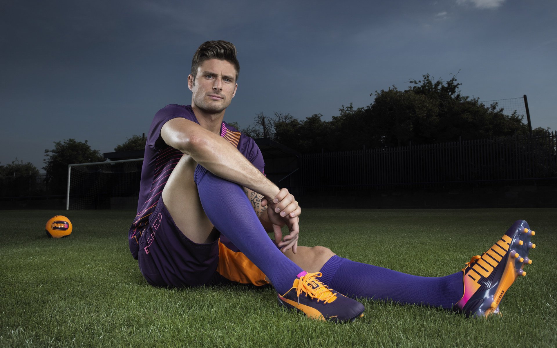 阿拉巴的致命弧线,欧冠半决赛之夜,一道让悬念提前终结的闪电