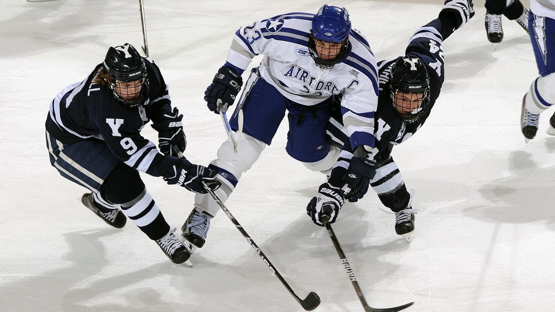 赛道上的逆袭，诺里斯领军迈凯伦力克红牛二队