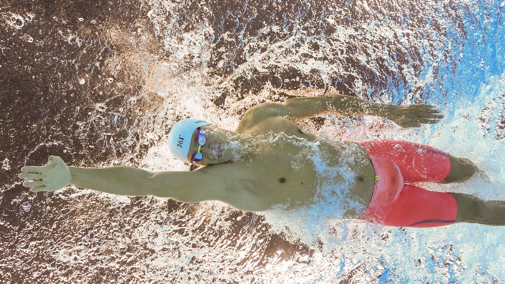 当老鹰的翅膀遮蔽洛城，福克斯在总决赛舞台上的终极接管