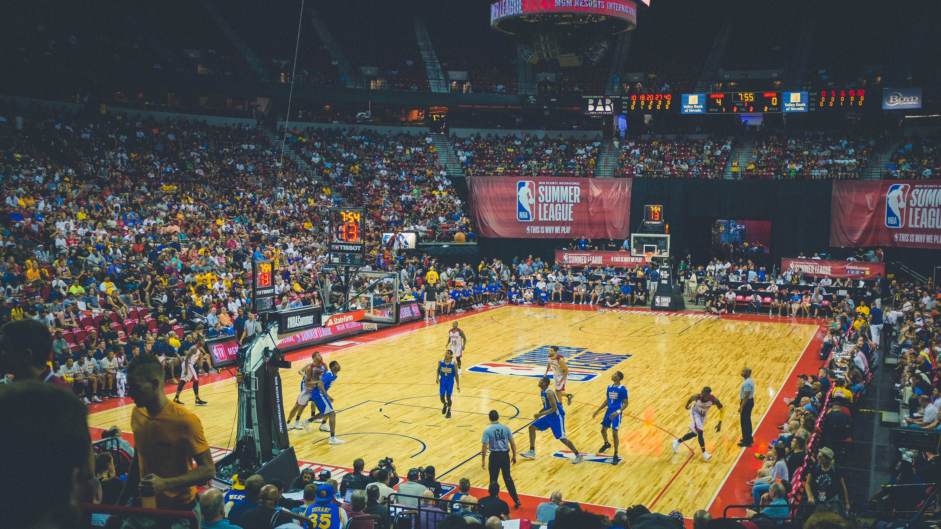 非洲雄鹰展翅高飞！尼日利亚单节爆发击溃委内瑞拉，卢卡库关键表现定乾坤